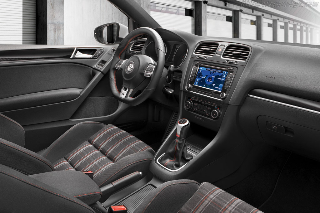 Volkswagen Golf VI GTI Concept
