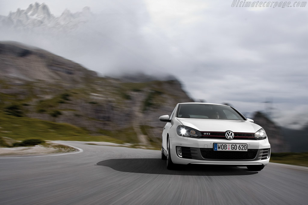 Volkswagen Golf VI GTI Concept