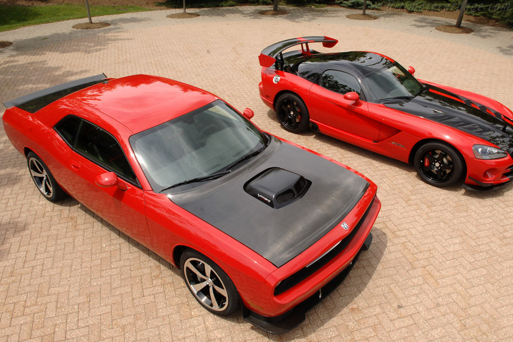 Dodge Challenger SRT10 Concept