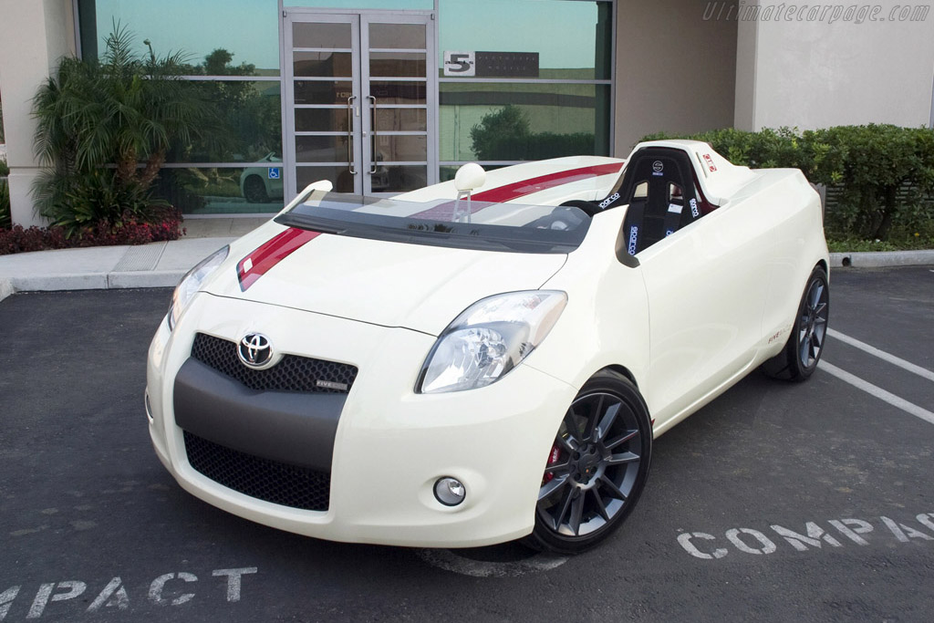 Toyota Yaris Club Concept