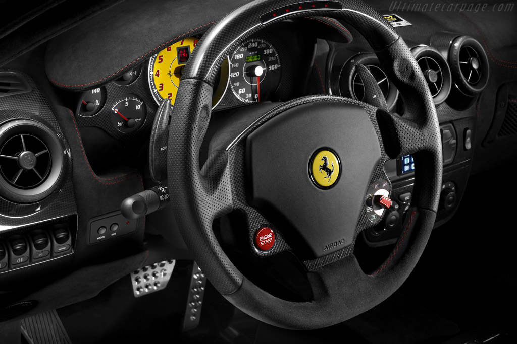 Ferrari Scuderia Spider 16M