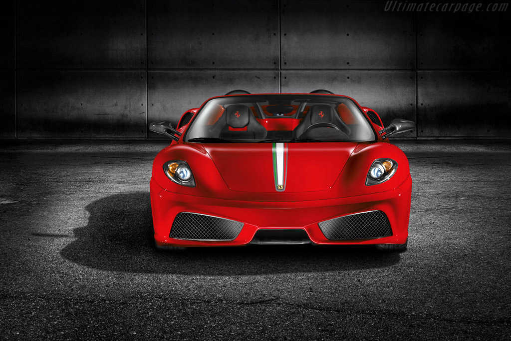 Ferrari Scuderia Spider 16M