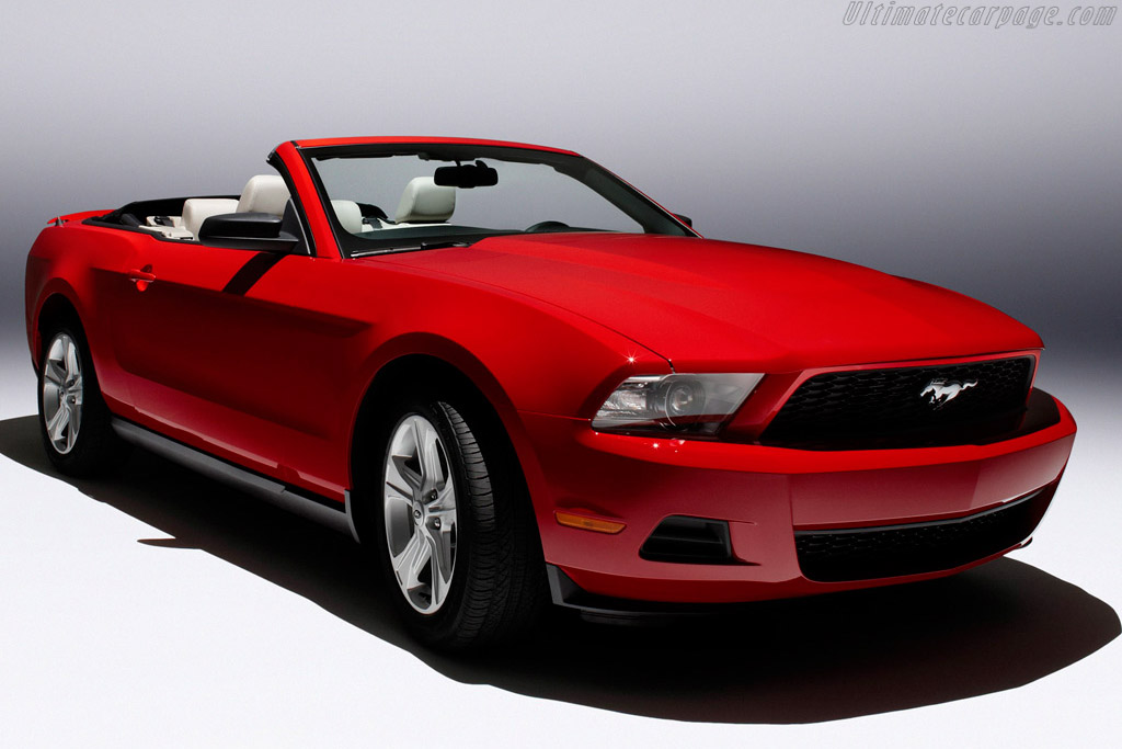 Ford Mustang GT Convertible