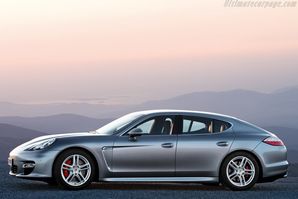 Porsche Panamera Turbo