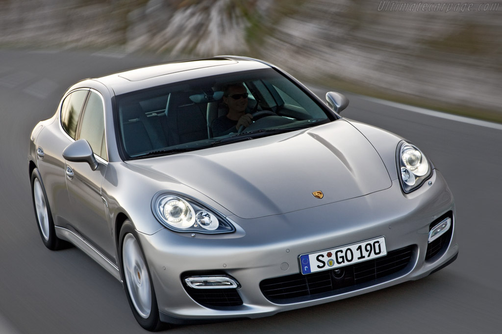 Porsche Panamera Turbo