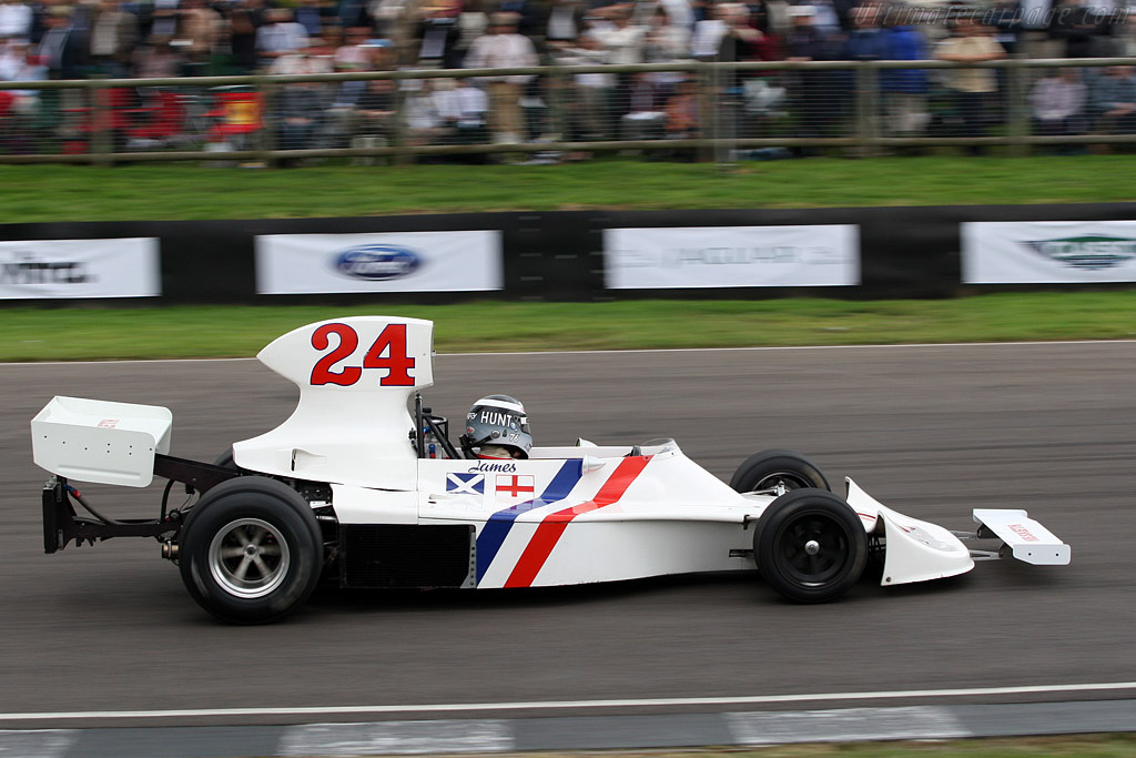 Hesketh 308 Cosworth - Chassis: 308/2  - 2007 Goodwood Revival