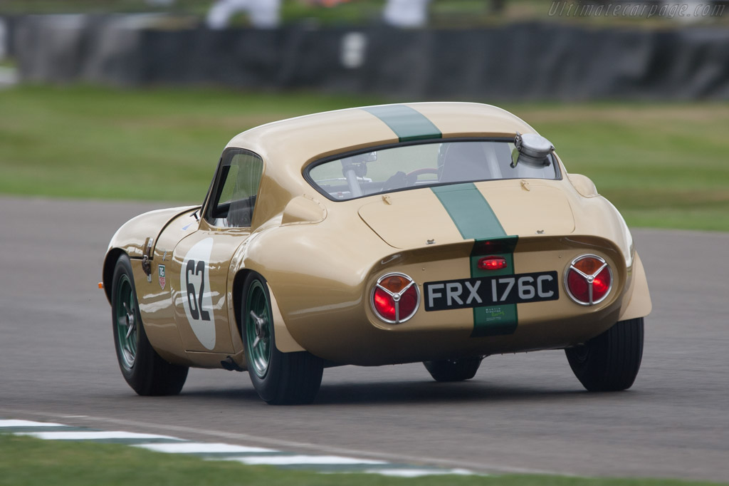 Lotus Elan IWR Fastback - Chassis: IWR/GT/1  - 2012 Goodwood Revival