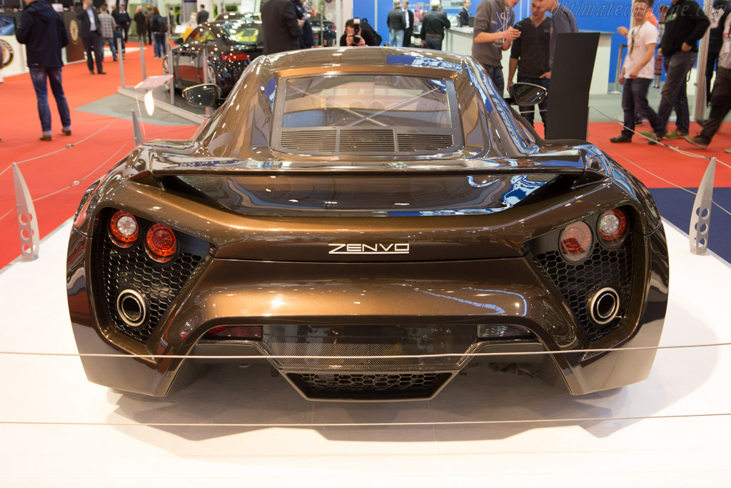 Zenvo ST1   - 2014 Essen Motor Show