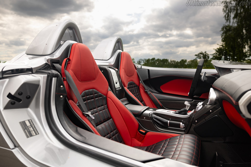 Mercedes-Benz SLR McLaren 'Stirling Moss'