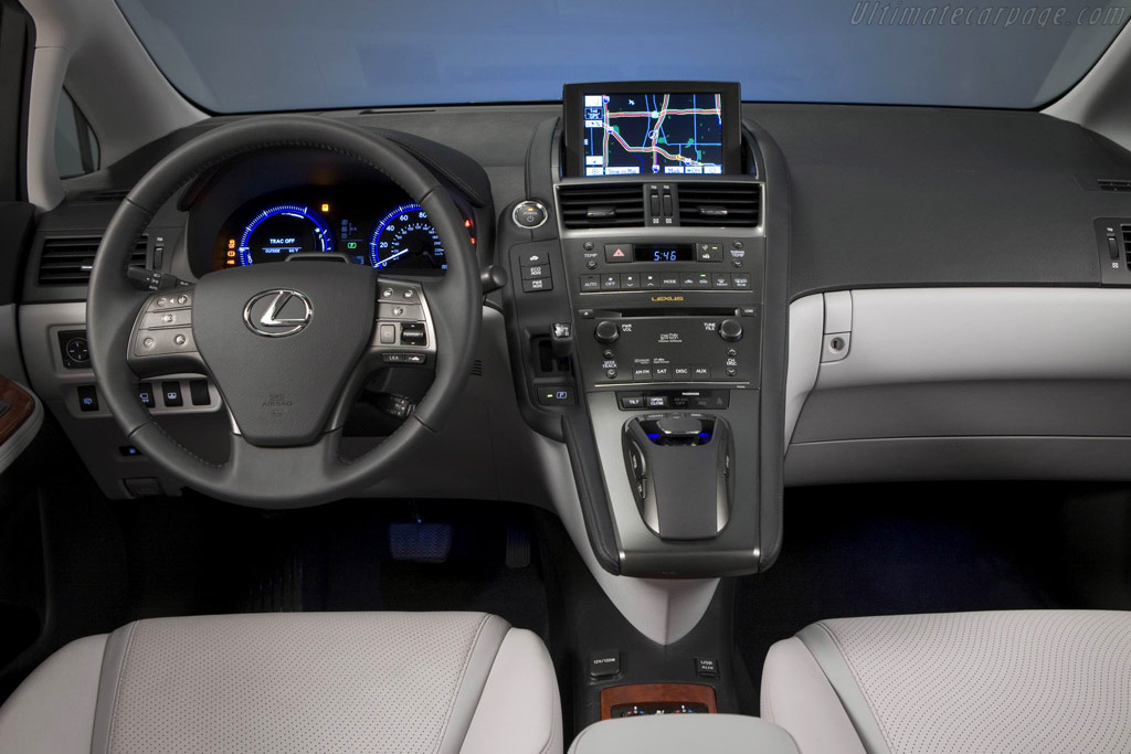 Lexus HS 250h