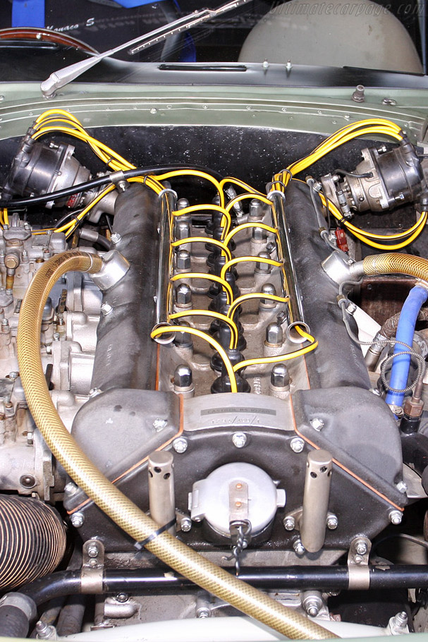 Aston Martin DP214 - Chassis: 0194/R  - 2008 Goodwood Revival