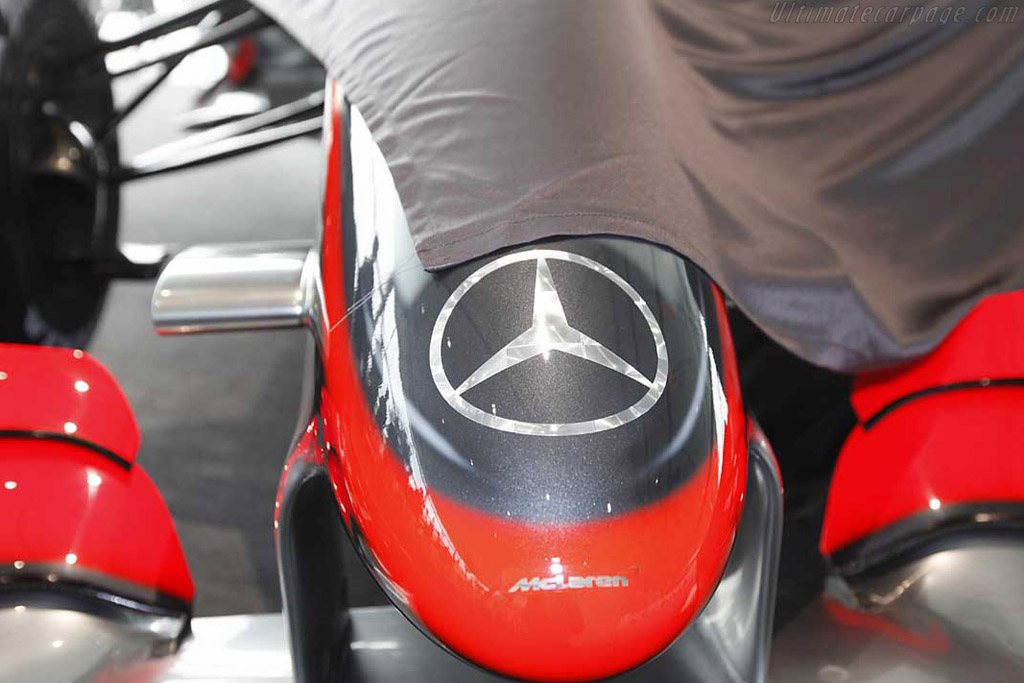 McLaren MP4-24 Mercedes