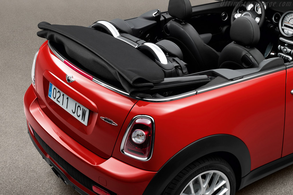 MINI Cooper S Convertible Mk II JCW