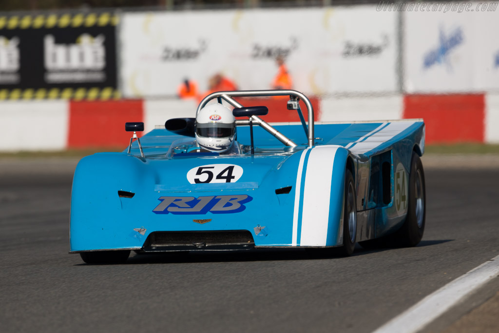 Chevron B19 Cosworth - Chassis: B19-71-30  - 2016 Zolder Masters Festival