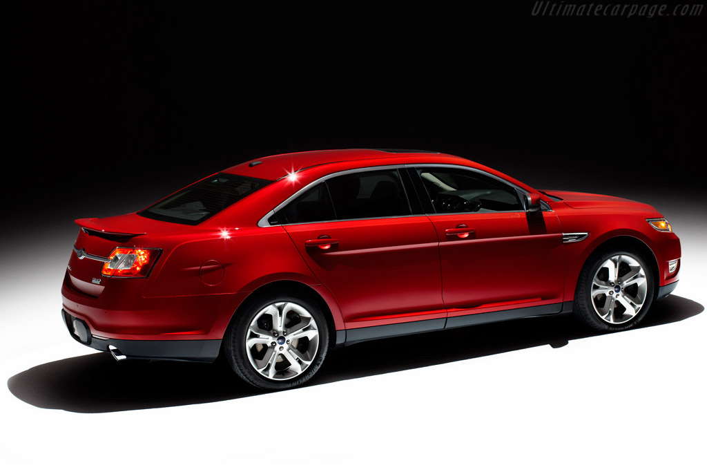 Ford Taurus SHO