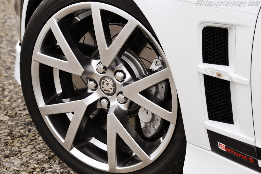 Vauxhall VXR8 Bathurst S Edition