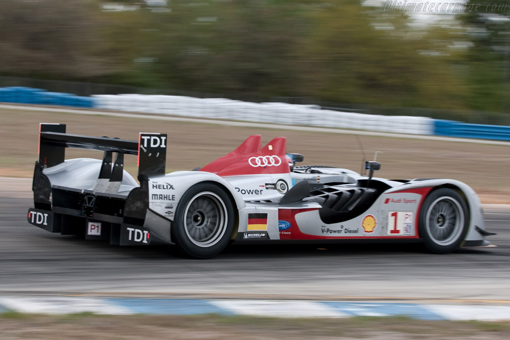 Audi R15 TDI - Chassis: 101  - 2009 Sebring 12 Hours