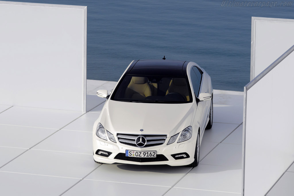 Mercedes-Benz E 500 Coupé 