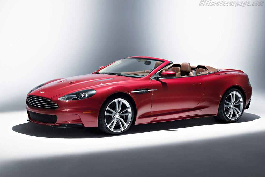 Aston Martin DBS Volante