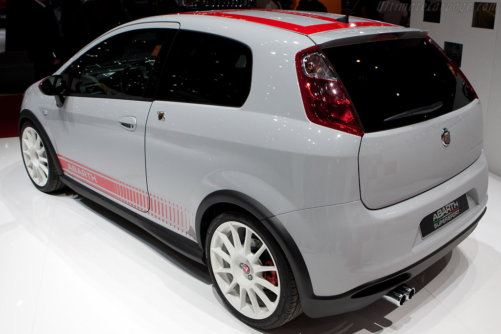 Fiat Abarth Grande Punto SuperSport   - 2009 Geneva International Motor Show