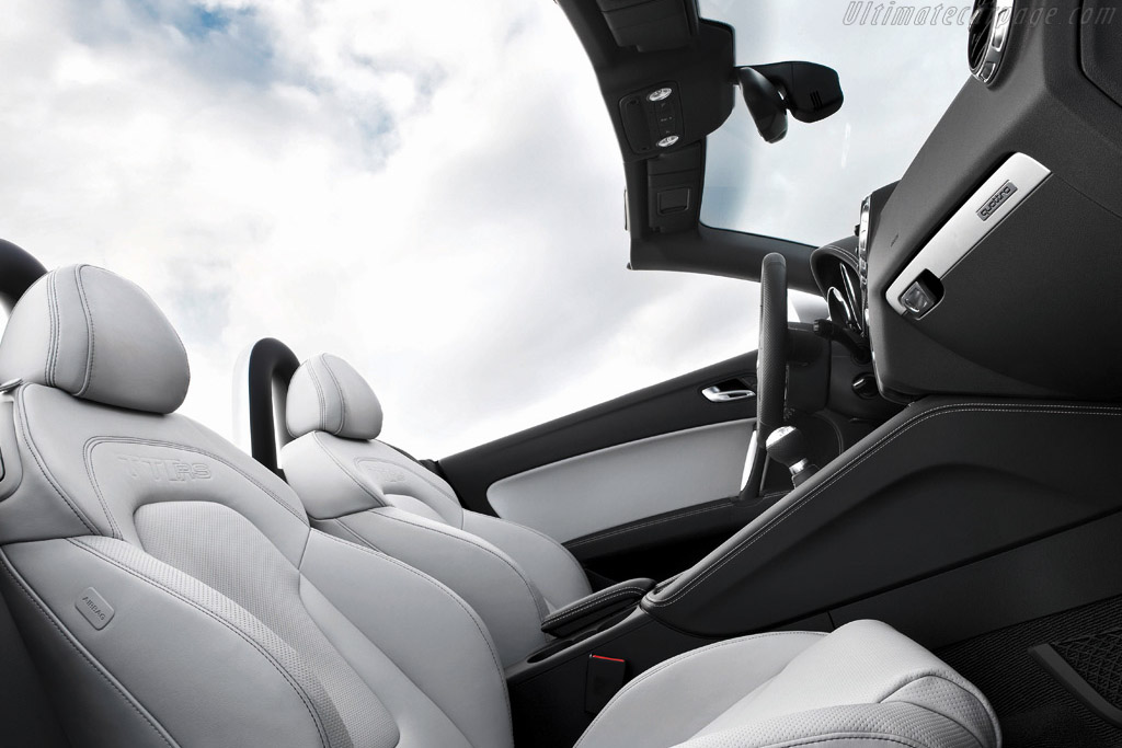 Audi TT RS Roadster