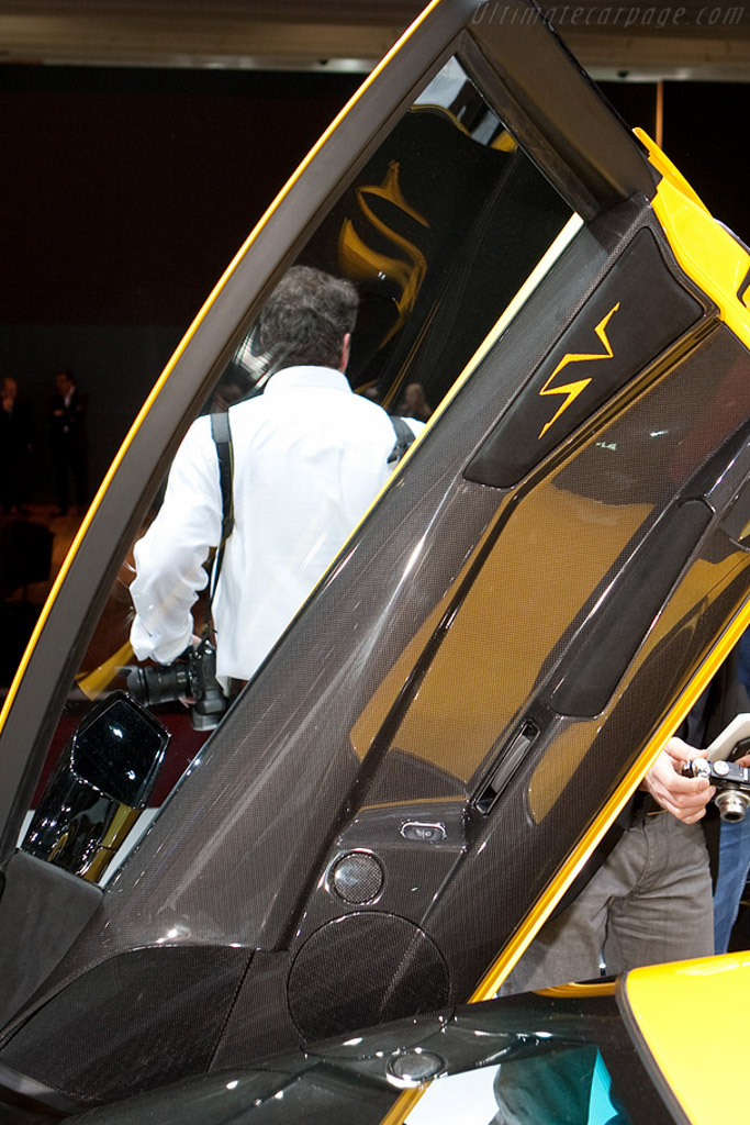 Lamborghini Murciélago LP670-4 SV   - 2009 Geneva International Motor Show