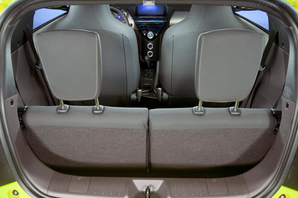 Scion iQ Concept