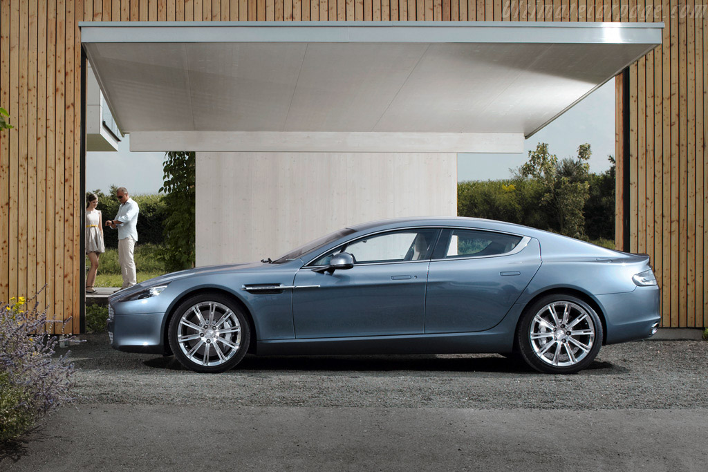 Aston Martin Rapide