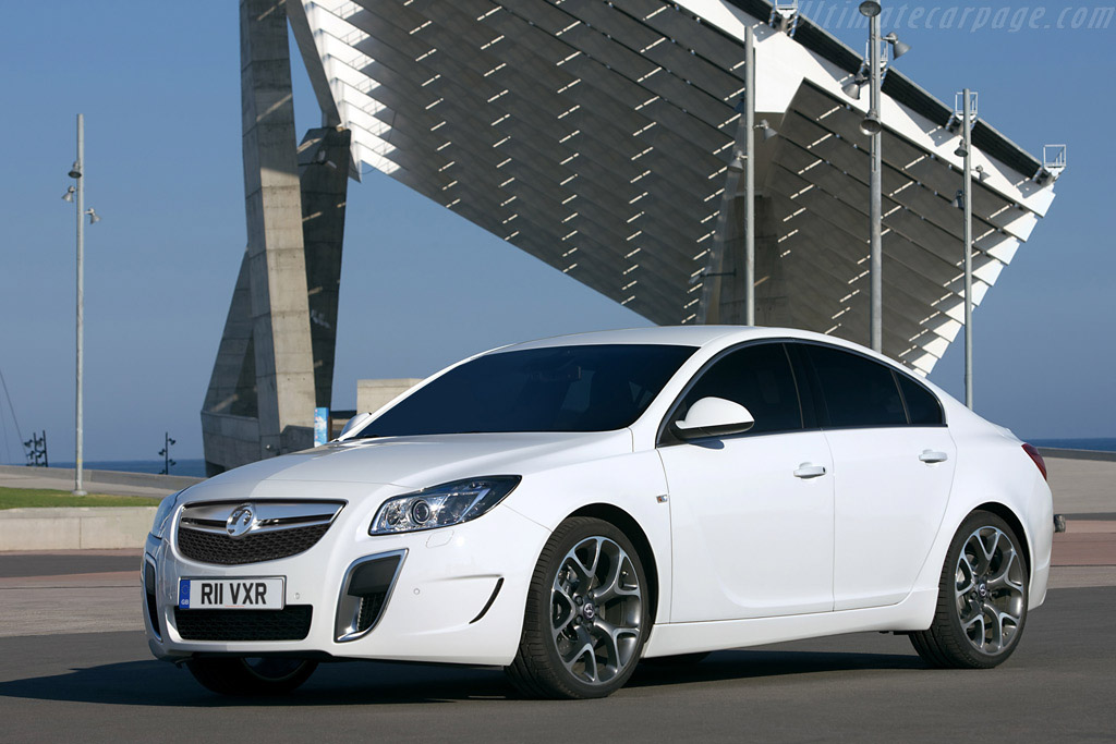 Vauxhall Insignia VXR