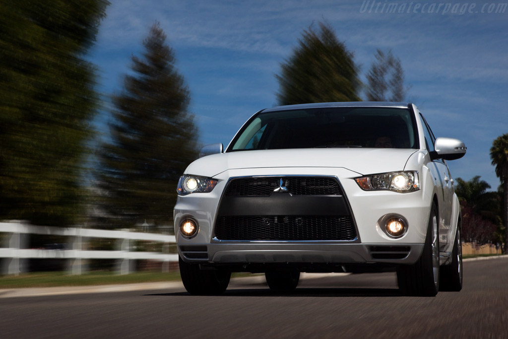 Mitsubishi Outlander GT Prototype