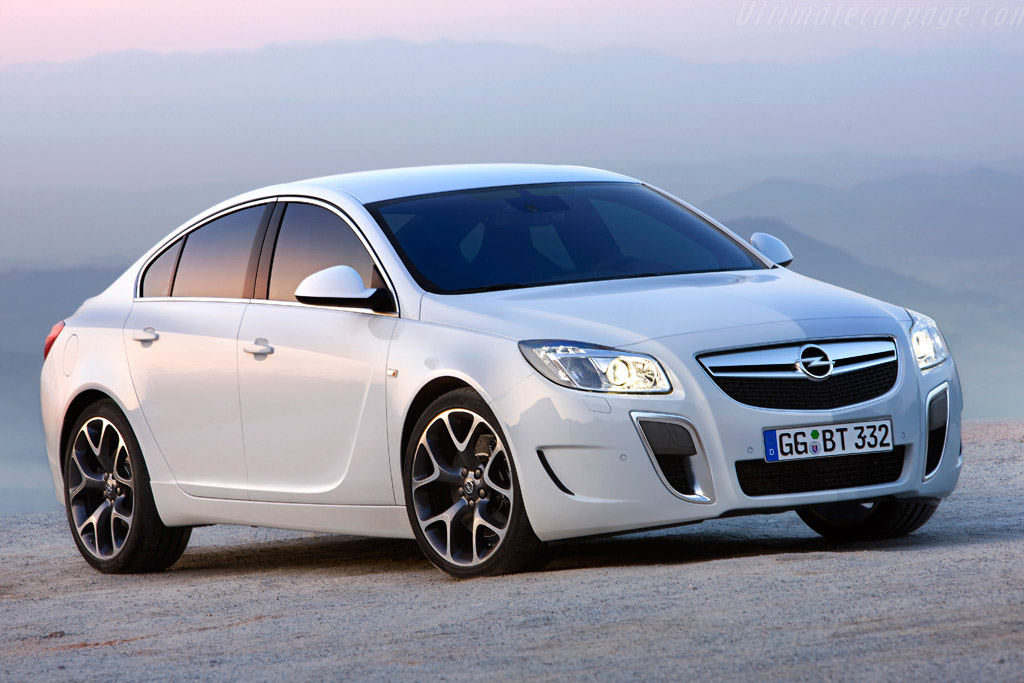 Opel Insignia OPC