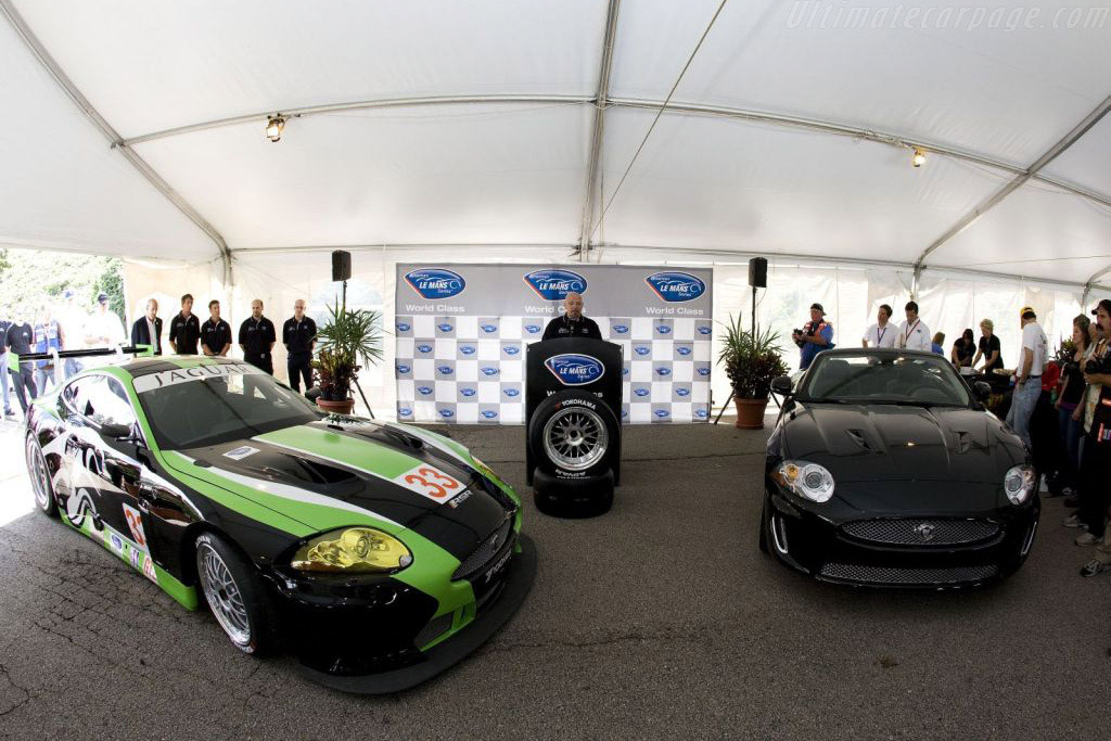 Jaguar XKR GT2