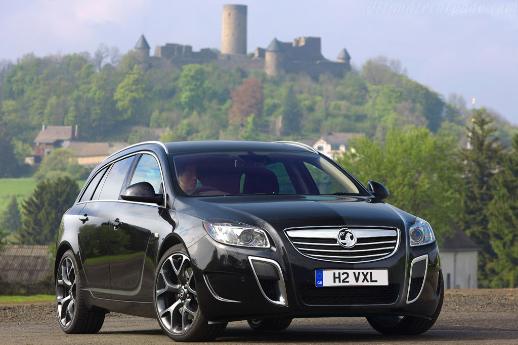 Vauxhall Insignia VXR Sports Tourer