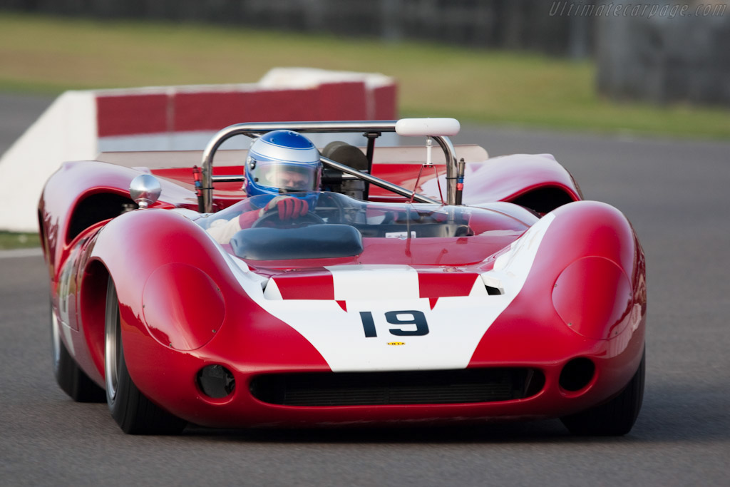 Lola T70 Mk2 Spyder Chevrolet - Chassis: SL71/43  - 2009 Goodwood Revival