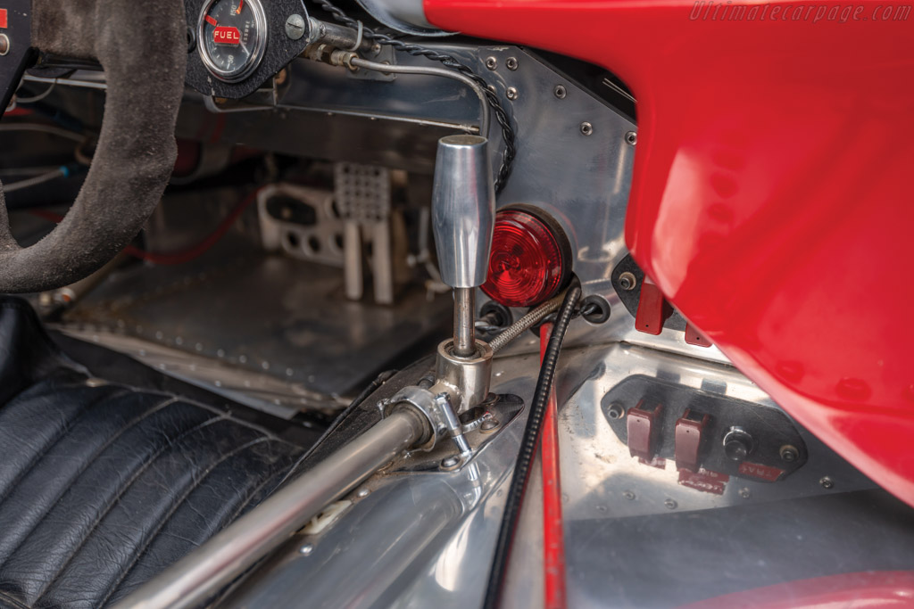 Lola T165 Chevrolet