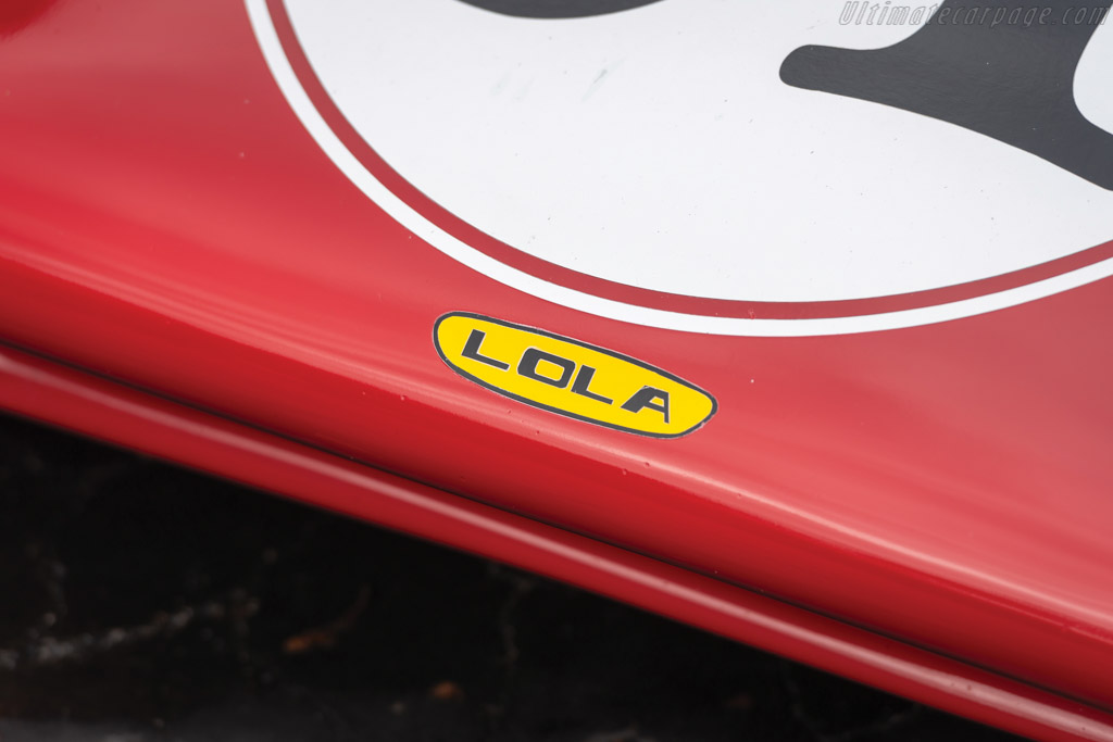 Lola T165 Chevrolet