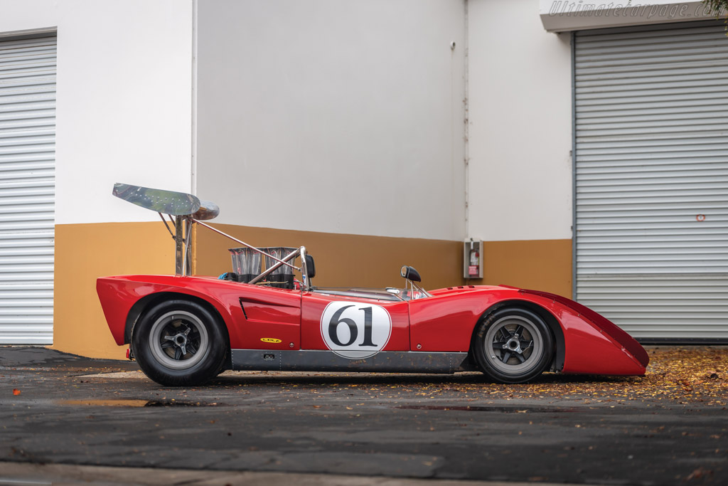 Lola T165 Chevrolet