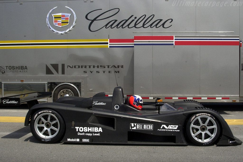 Cadillac Northstar LMP 01