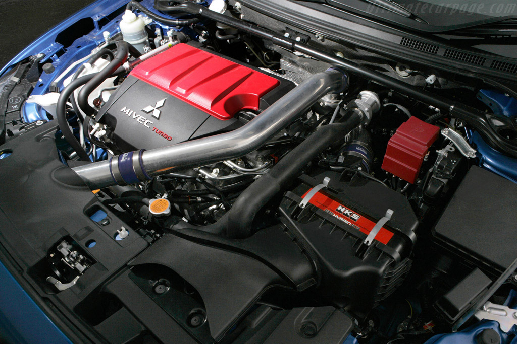 Mitsubishi Lancer EVO X FQ-400