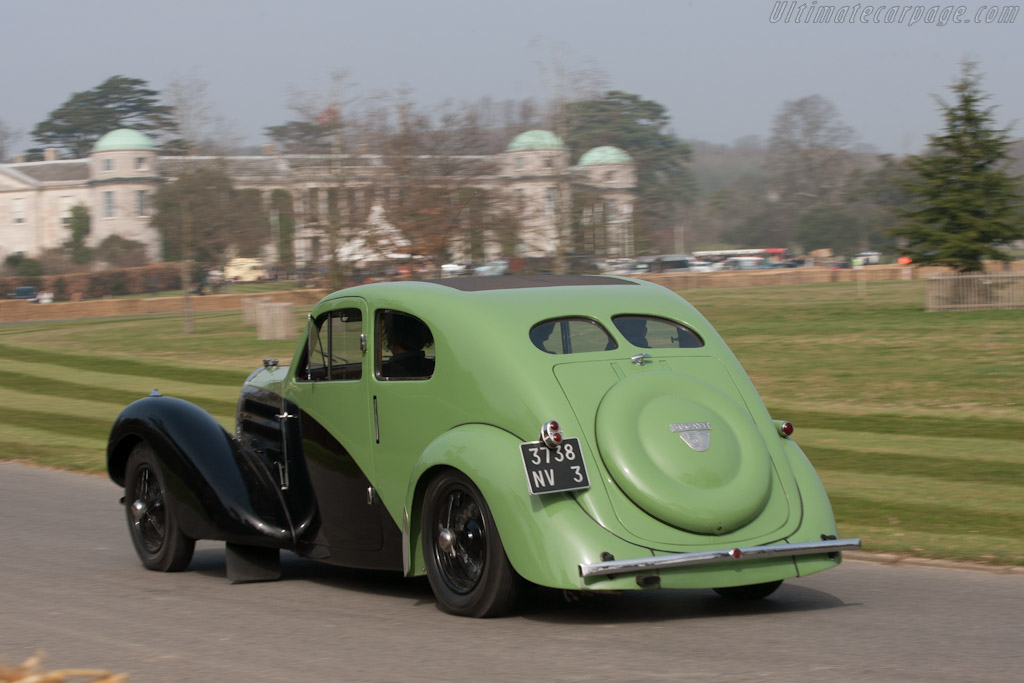 Bugatti Type 57 C Coupé Aerodynamique - Chassis: 57335  - 2012 Goodwood Preview