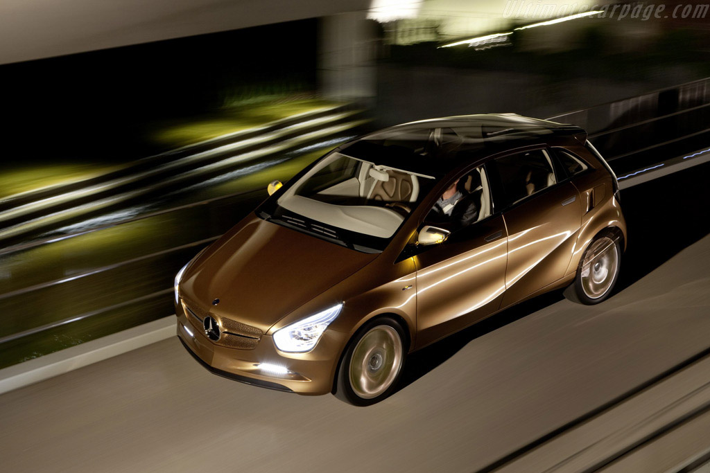 Mercedes-Benz Concept BlueZERO E-Cell Plus