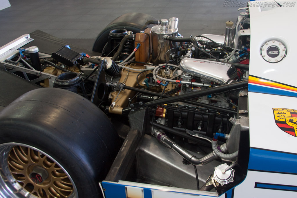 Porsche 956 - Chassis: 956-118  - 2012 Dix Mille Tours