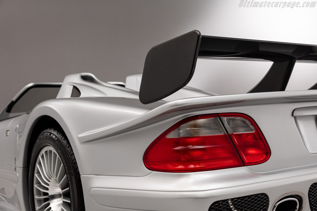 Mercedes-Benz CLK-GTR Roadster
