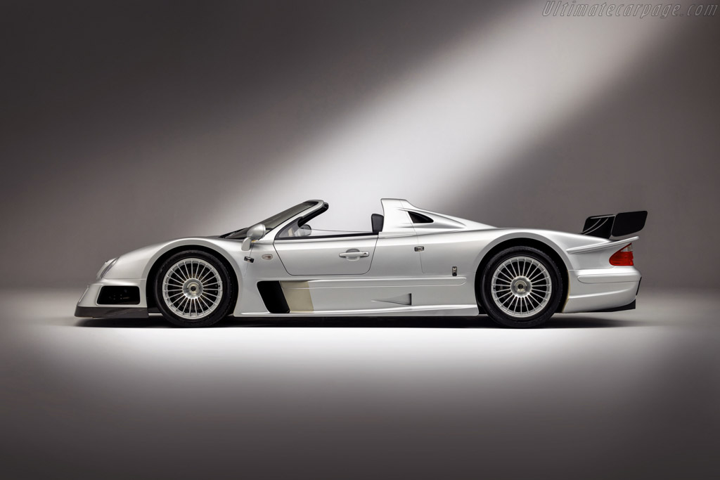 Decalcomanie In Scala 1:10 Per Mercedes Benz CLK GTR – Adesivi Carson 69127 – Made In Germany