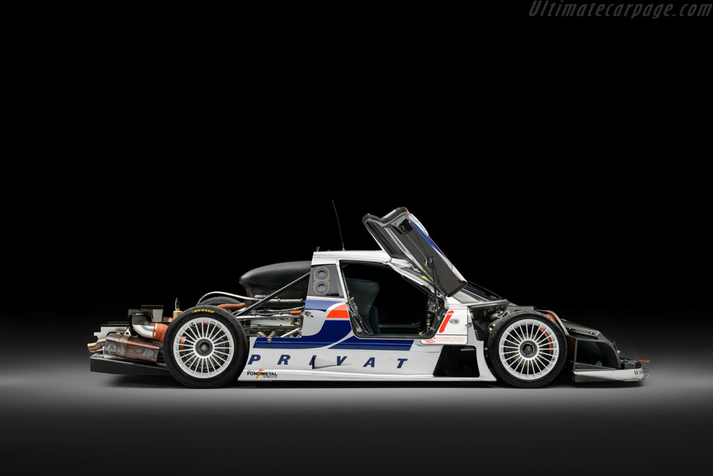 Mercedes-Benz CLK-GTR