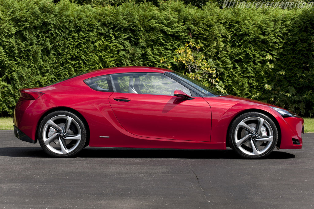 Toyota FT-86 Concept