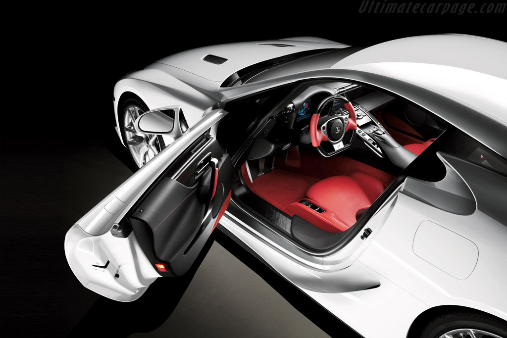 Lexus LFA