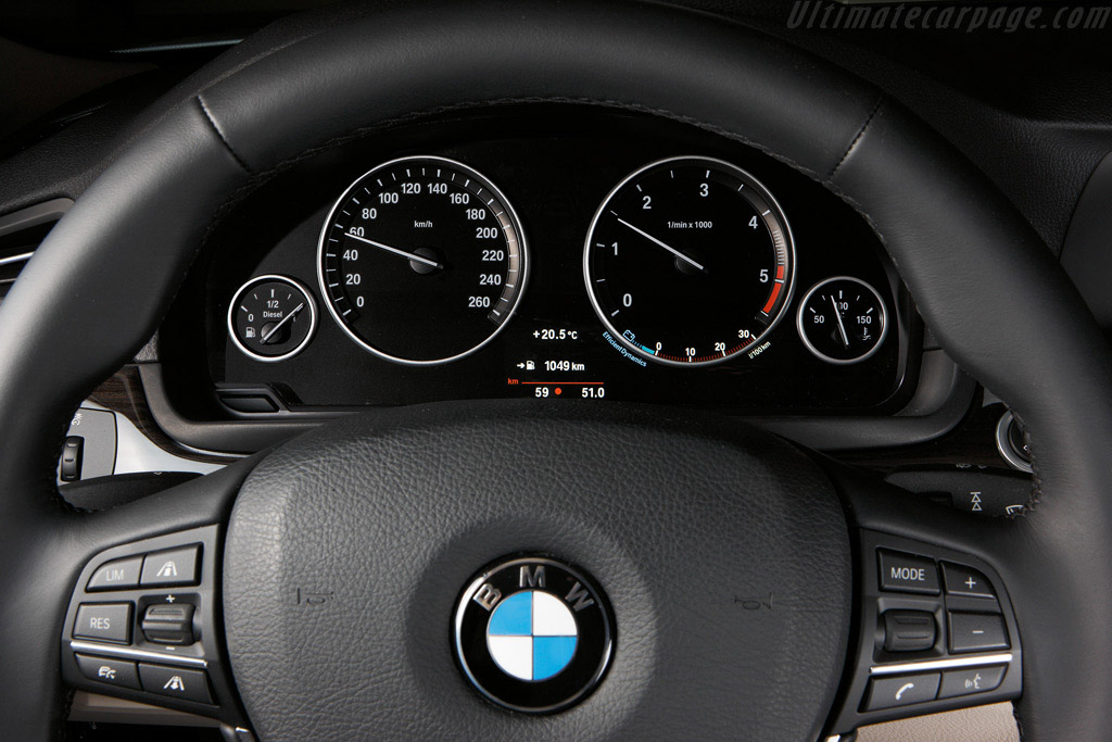 BMW 550i
