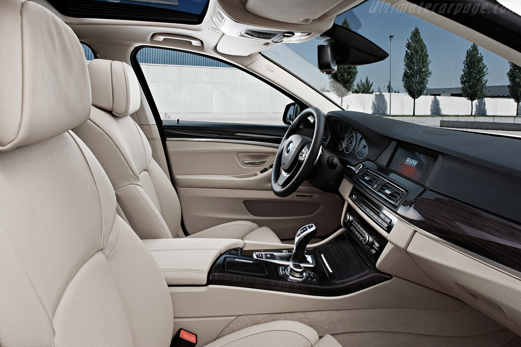 BMW 550i