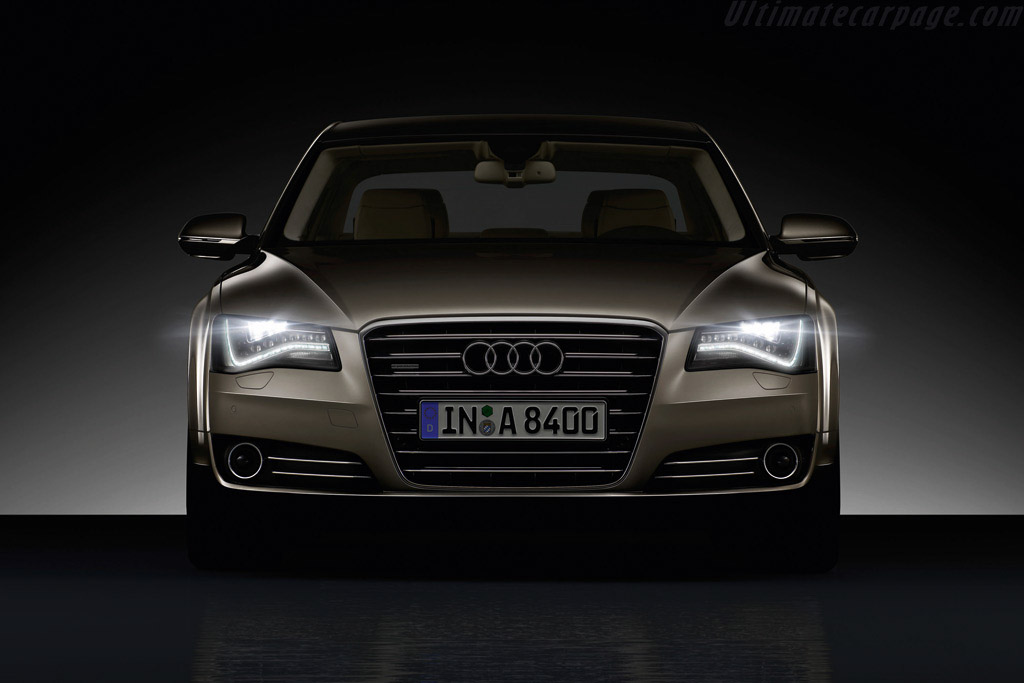 Audi A8 4.2 FSI